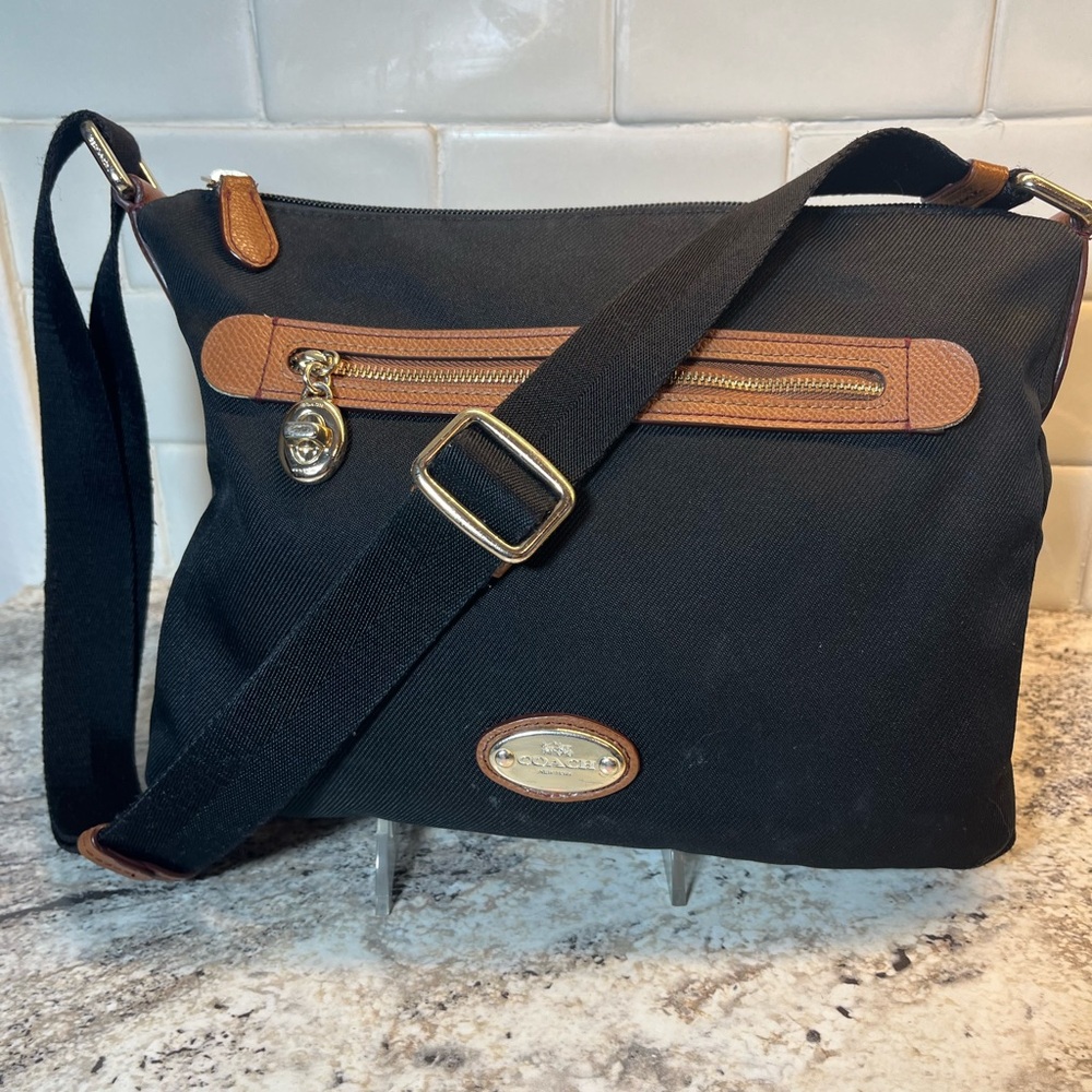 Coach Sawyer Crossbody/Shoulder Bag in Black and Brown Style No F37239